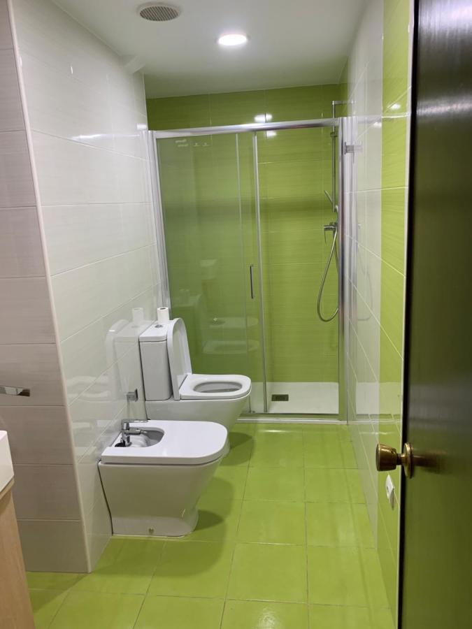 Habitacion Con Cama Individual, Piso Compartido En Avenida Blasco Ibanez บาเลนเซีย ภายนอก รูปภาพ