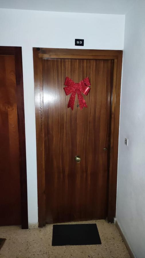 Habitacion Con Cama Individual, Piso Compartido En Avenida Blasco Ibanez บาเลนเซีย ภายนอก รูปภาพ